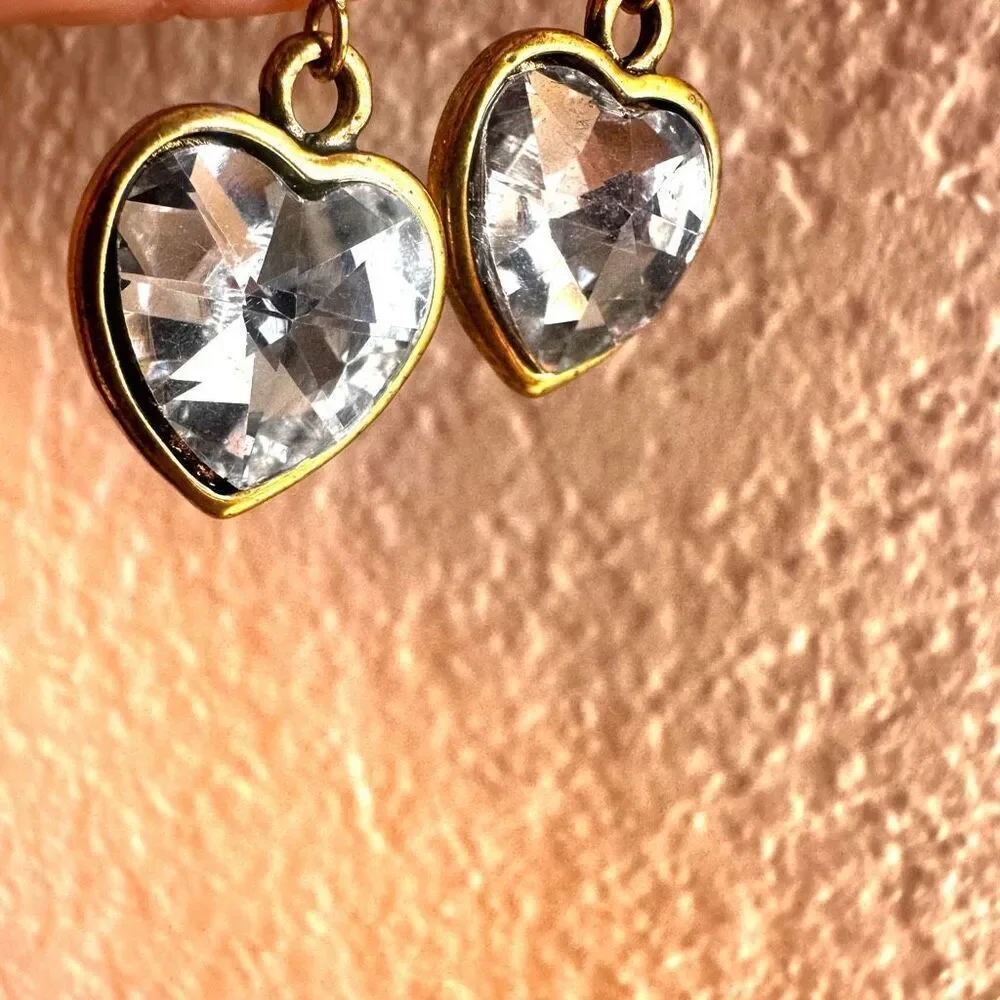 Gold tone rhinestone heart earrings gold tone